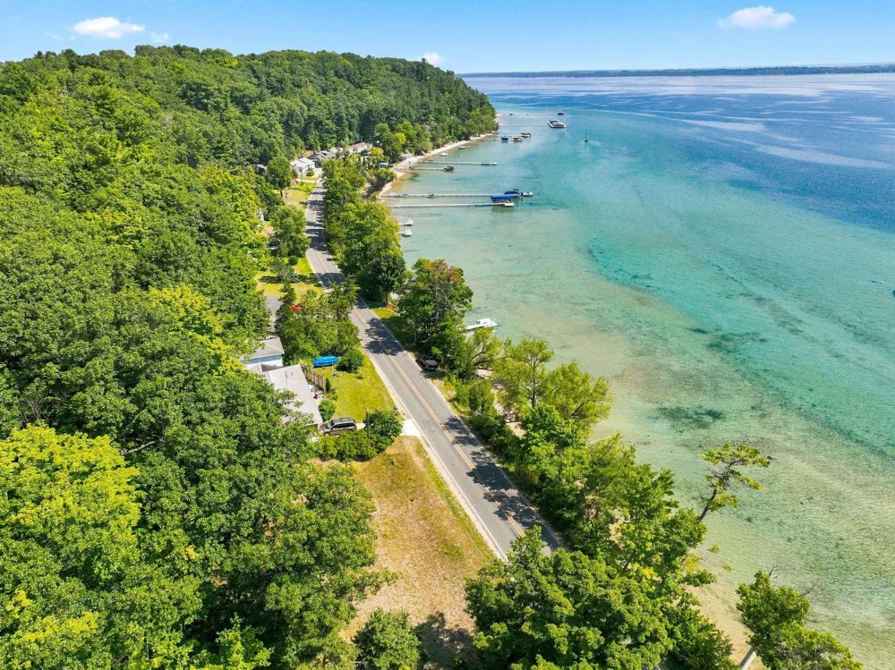 Bluff Road Peninsula Township, MI 49686