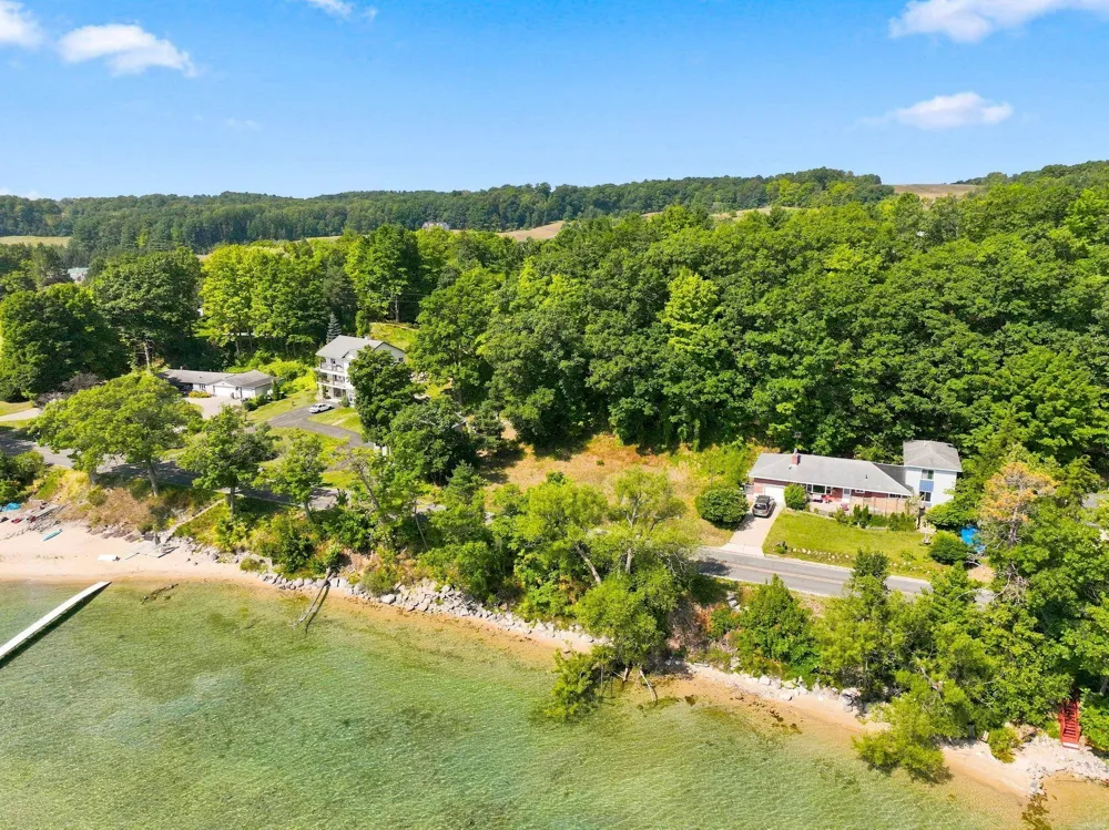 Bluff Road Peninsula Township, MI 49686