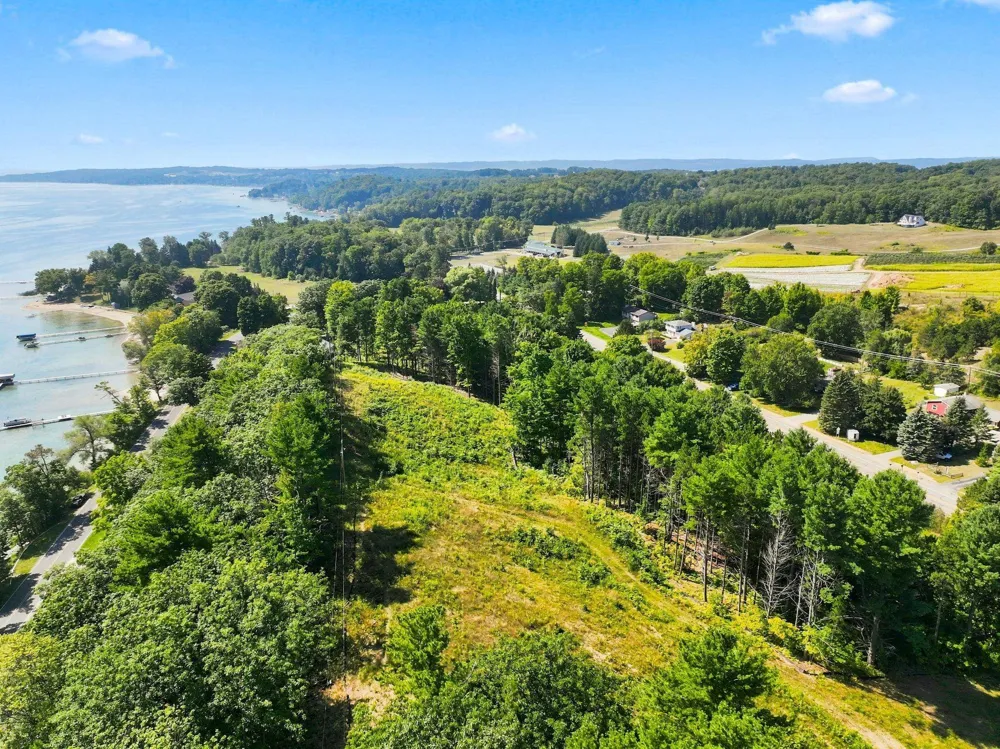 Bluff Road Peninsula Township, MI 49686