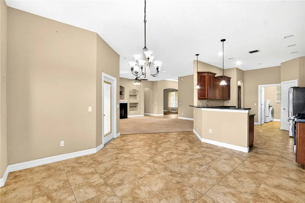 13975 MCINTOSH ROAD Thonotosassa, FL 33592