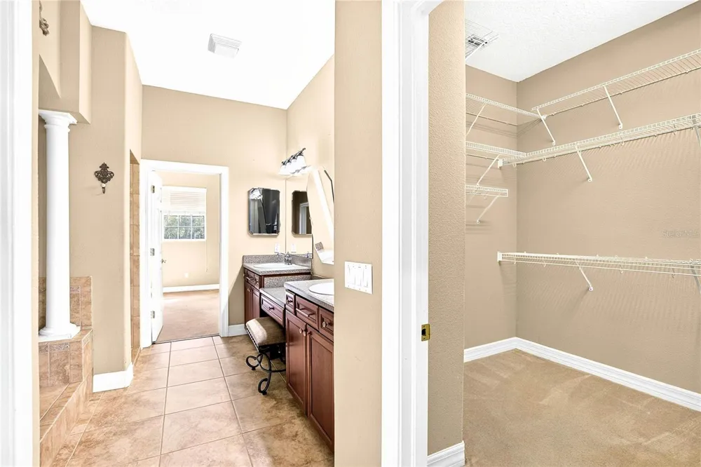 13975 MCINTOSH ROAD Thonotosassa, FL 33592