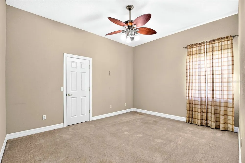 13975 MCINTOSH ROAD Thonotosassa, FL 33592