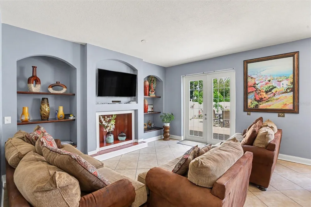 8910 BRIDGEFORD OAKS DRIVE Temple Terrace, FL 33637