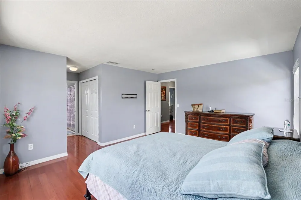 8910 BRIDGEFORD OAKS DRIVE Temple Terrace, FL 33637