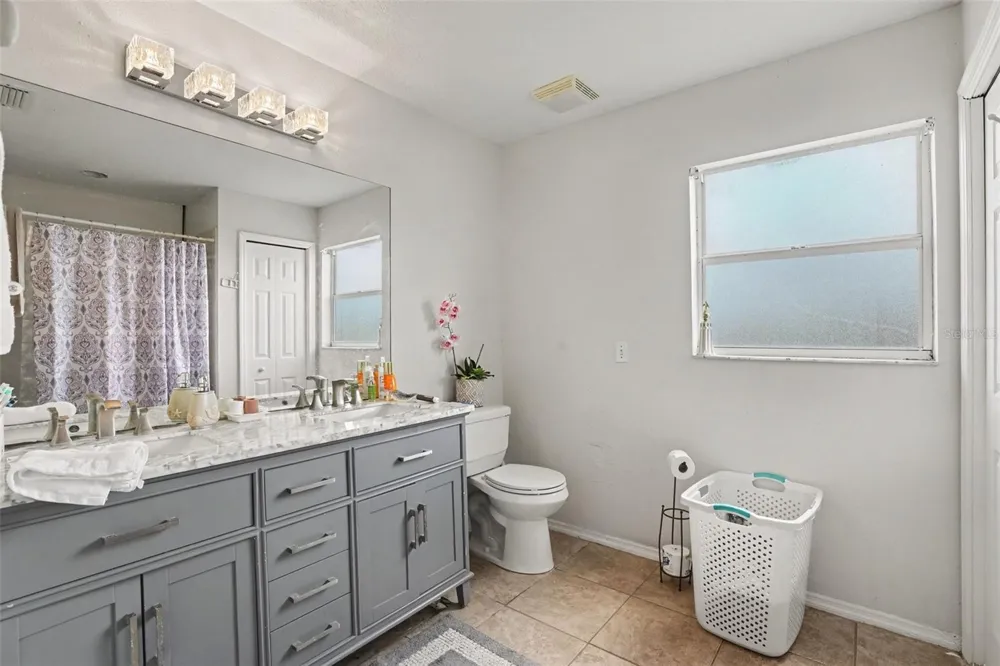 8910 BRIDGEFORD OAKS DRIVE Temple Terrace, FL 33637
