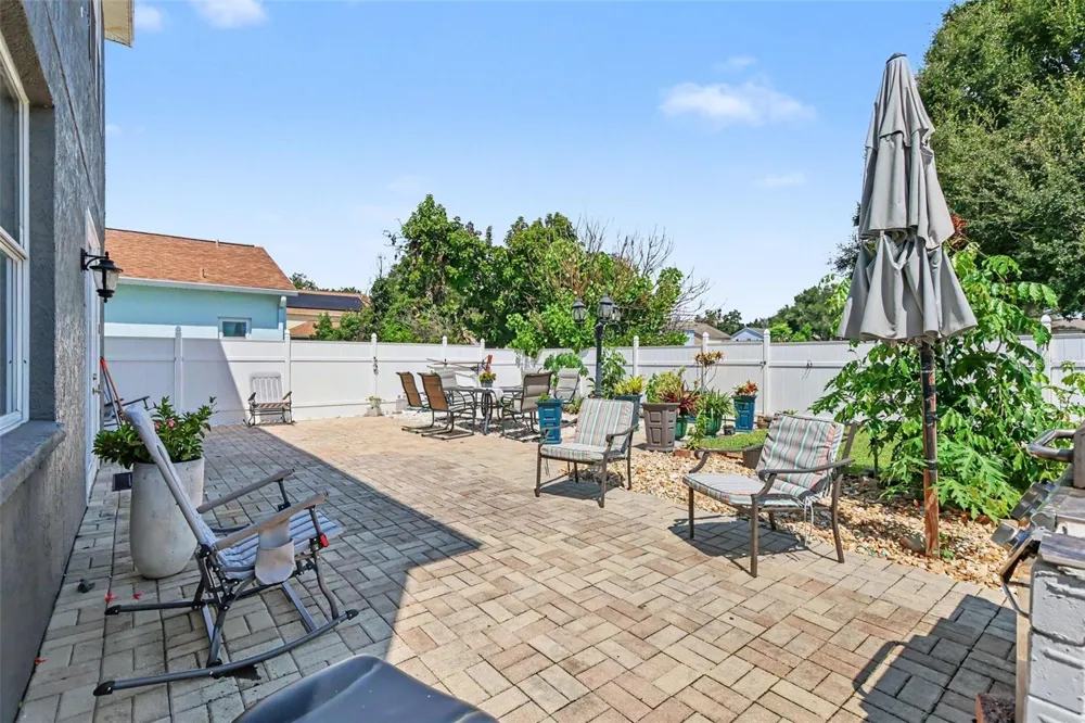 8910 BRIDGEFORD OAKS DRIVE Temple Terrace, FL 33637