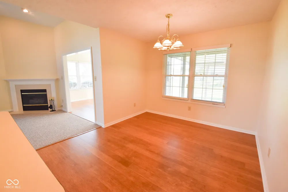1295 Worcester Way Greenfield, IN 46140