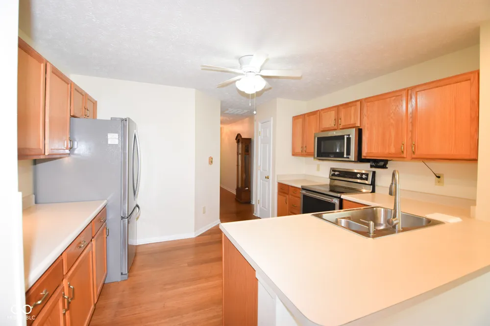 1295 Worcester Way Greenfield, IN 46140