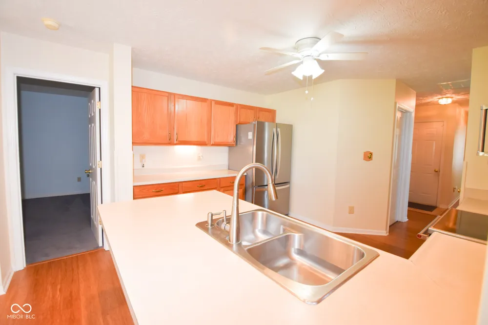 1295 Worcester Way Greenfield, IN 46140