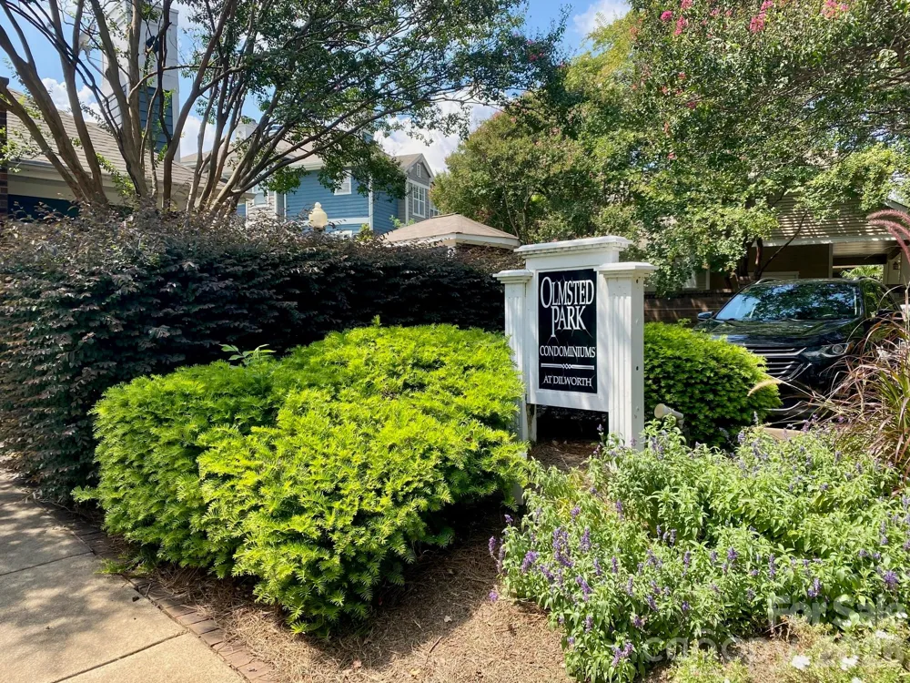 417 Olmsted Park Place #B Charlotte, NC 28203