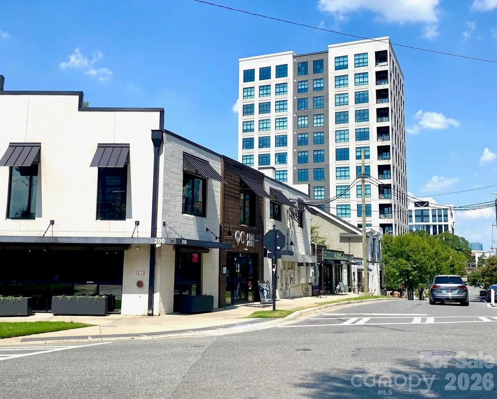 417 Olmsted Park Place #B Charlotte, NC 28203