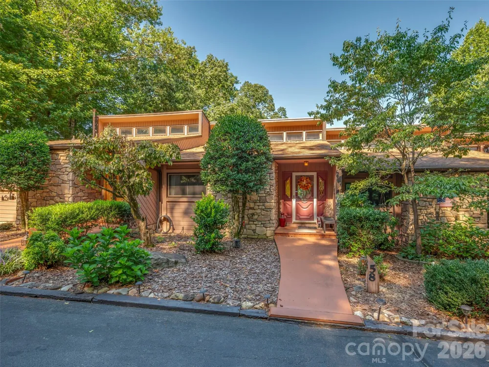 58 Timbertop Lane Etowah, NC 28729