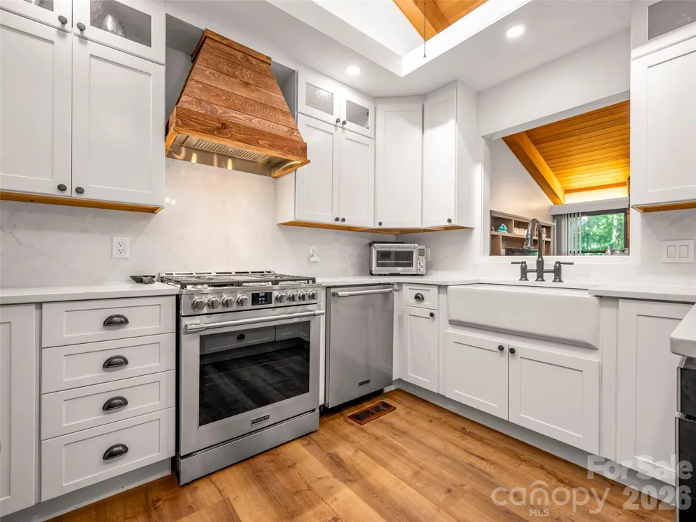58 Timbertop Lane Etowah, NC 28729