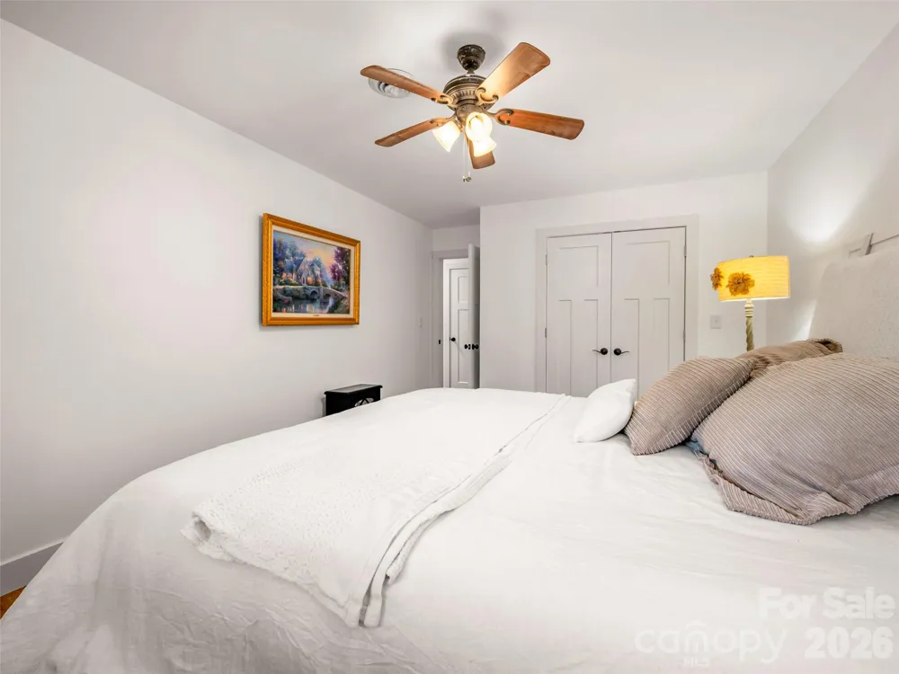 58 Timbertop Lane Etowah, NC 28729