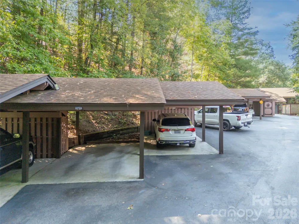 58 Timbertop Lane Etowah, NC 28729