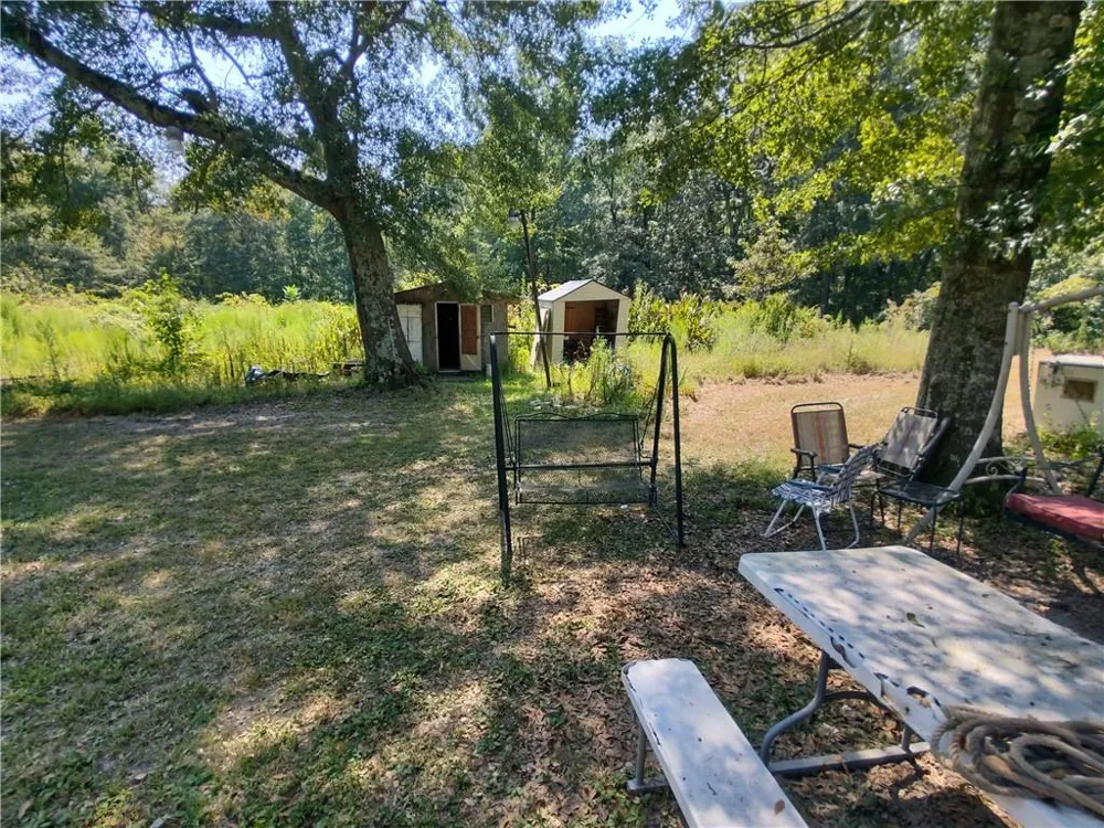 940 County Road 387 Cedar Bluff, AL 35959