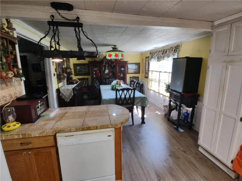 940 County Road 387 Cedar Bluff, AL 35959