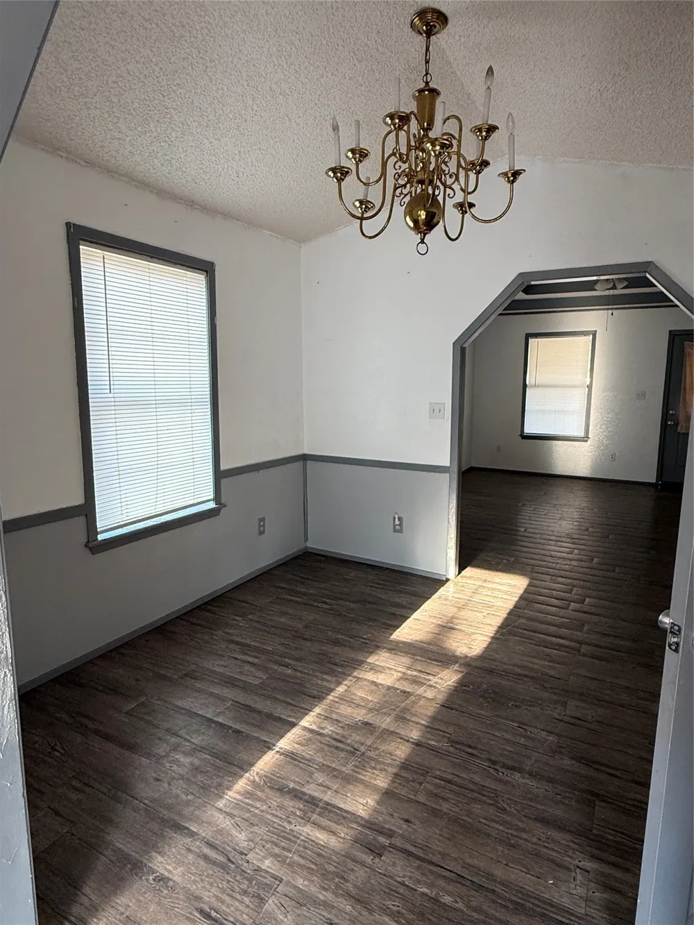 1115 S Concho Street Coleman, TX 76834