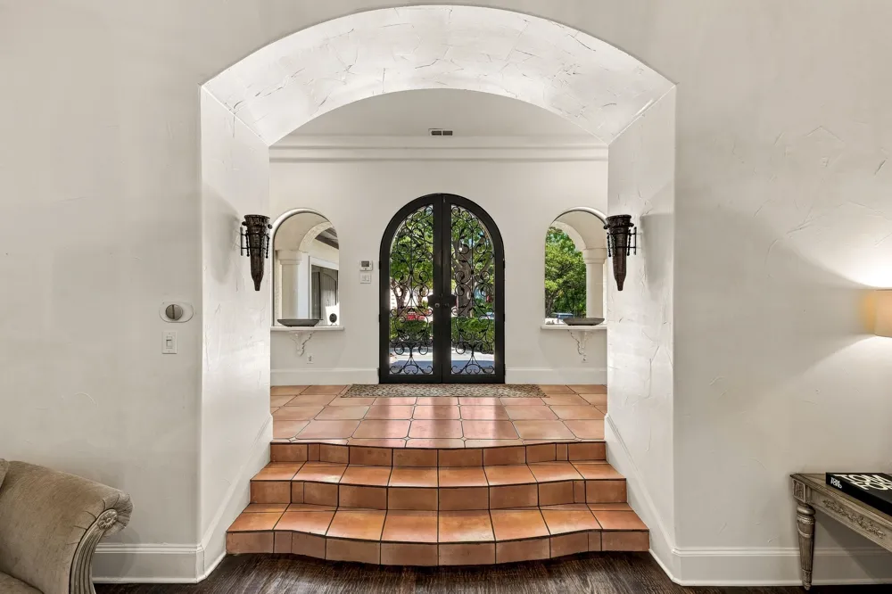 5504 Berks Court Plano, TX 75093