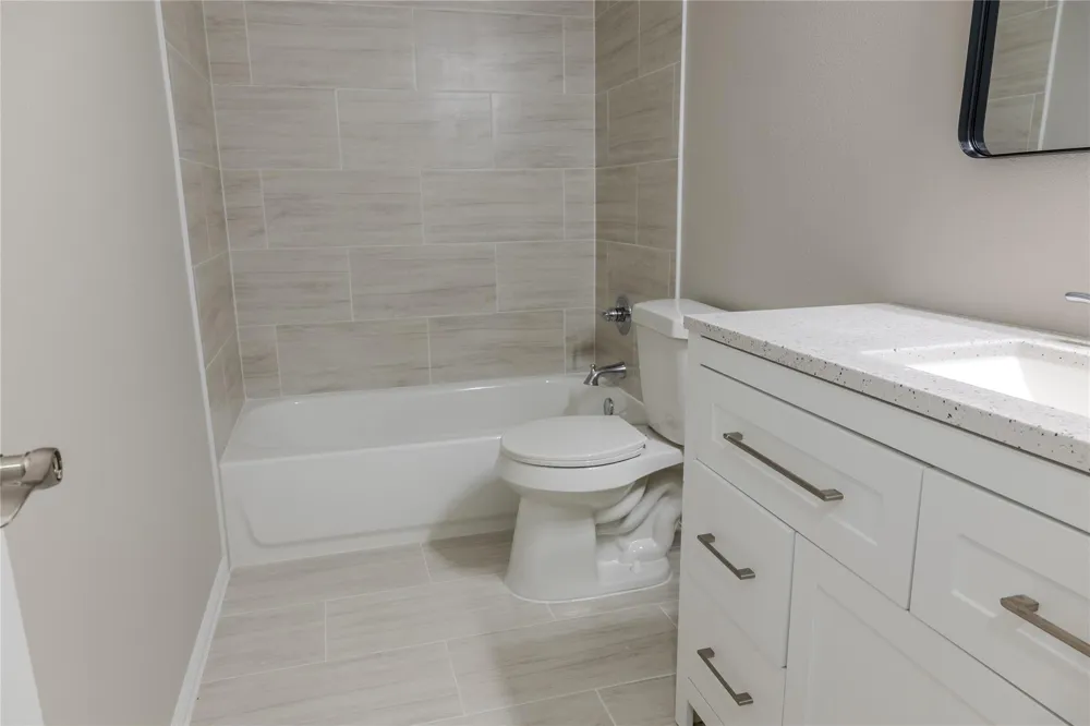 729 Planters Street Emory, TX 75440