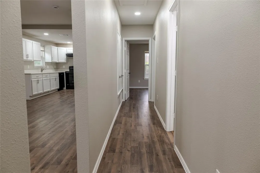 729 Planters Street Emory, TX 75440