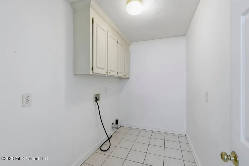 3110 Tynes Drive Jackson, MS 39272