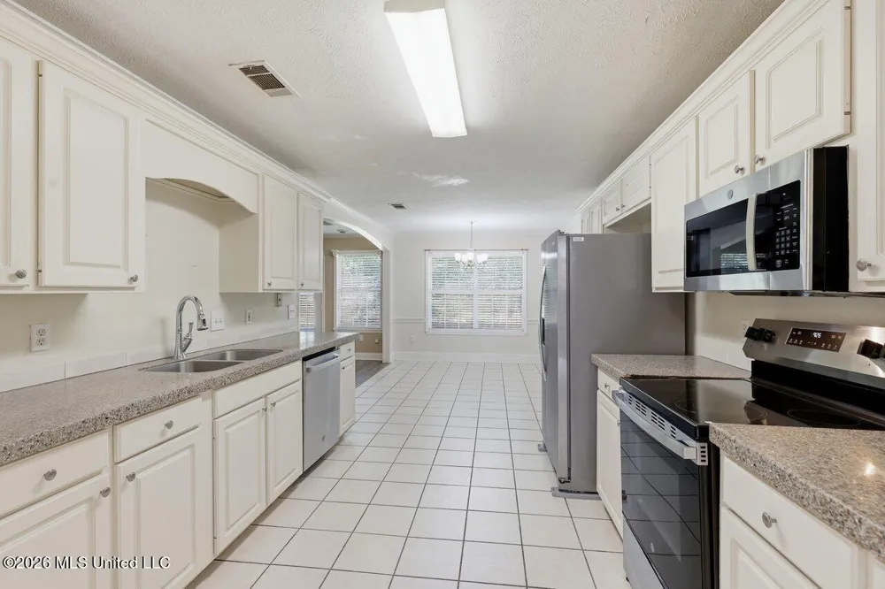 3110 Tynes Drive Jackson, MS 39272