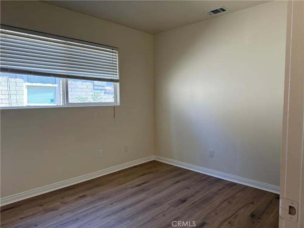 351 S 2nd Upland, CA 91786