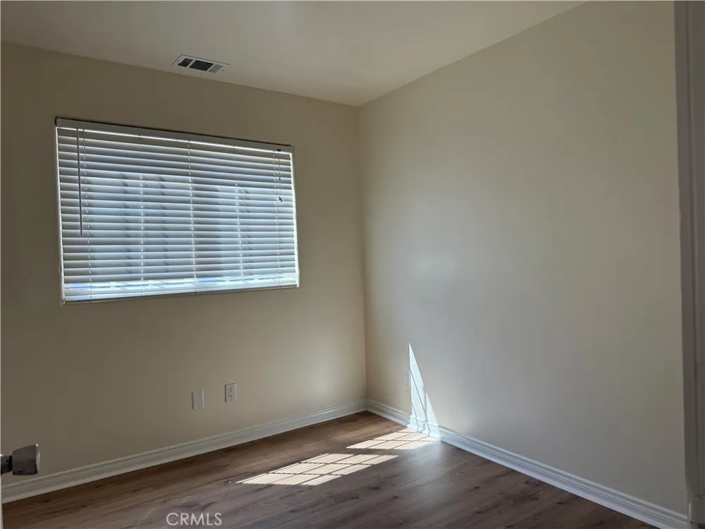 351 S 2nd Upland, CA 91786