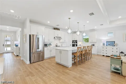 Van Buren Court