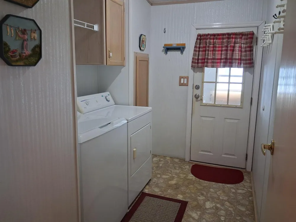1555 SW 35 CIRCLE Okeechobee, FL 34974