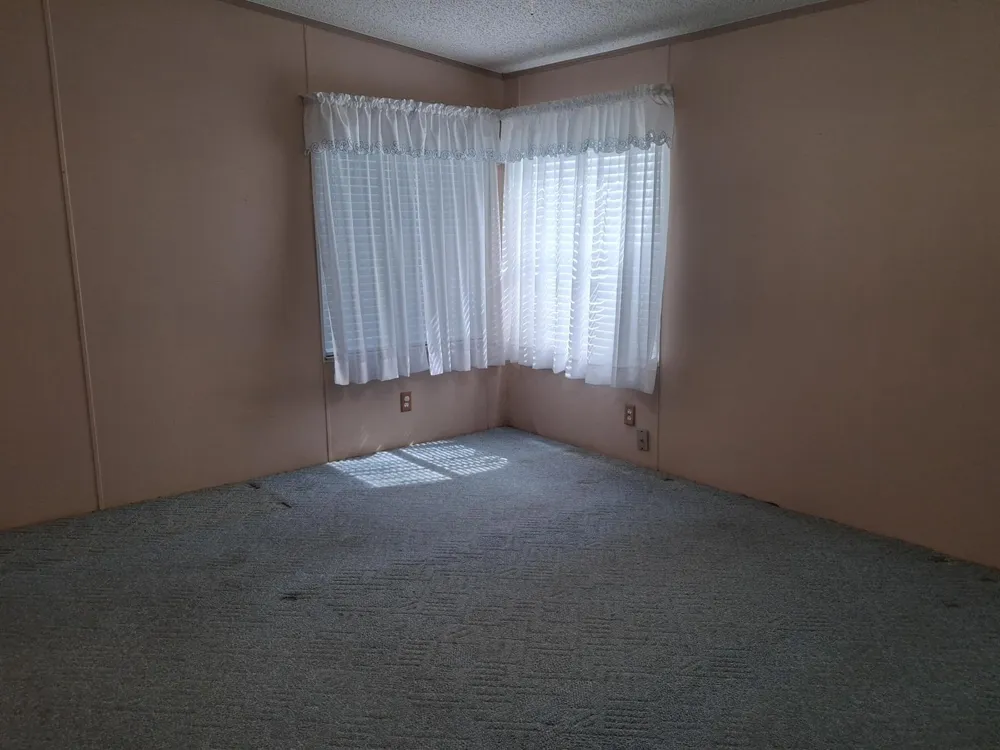 1555 SW 35 CIRCLE Okeechobee, FL 34974
