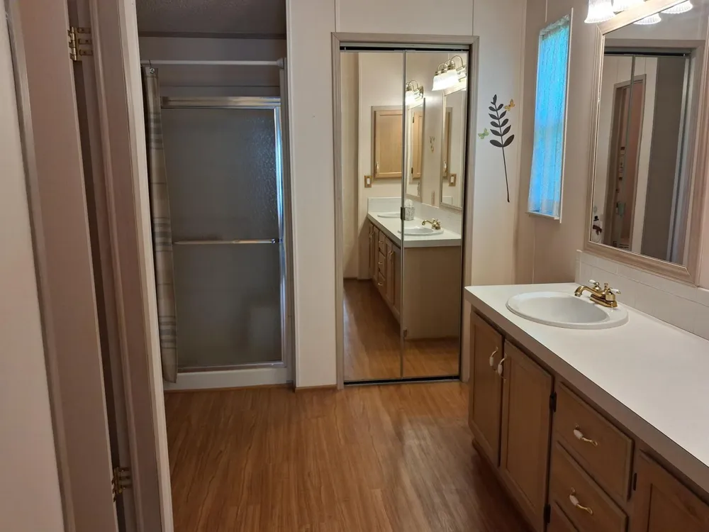 1555 SW 35 CIRCLE Okeechobee, FL 34974