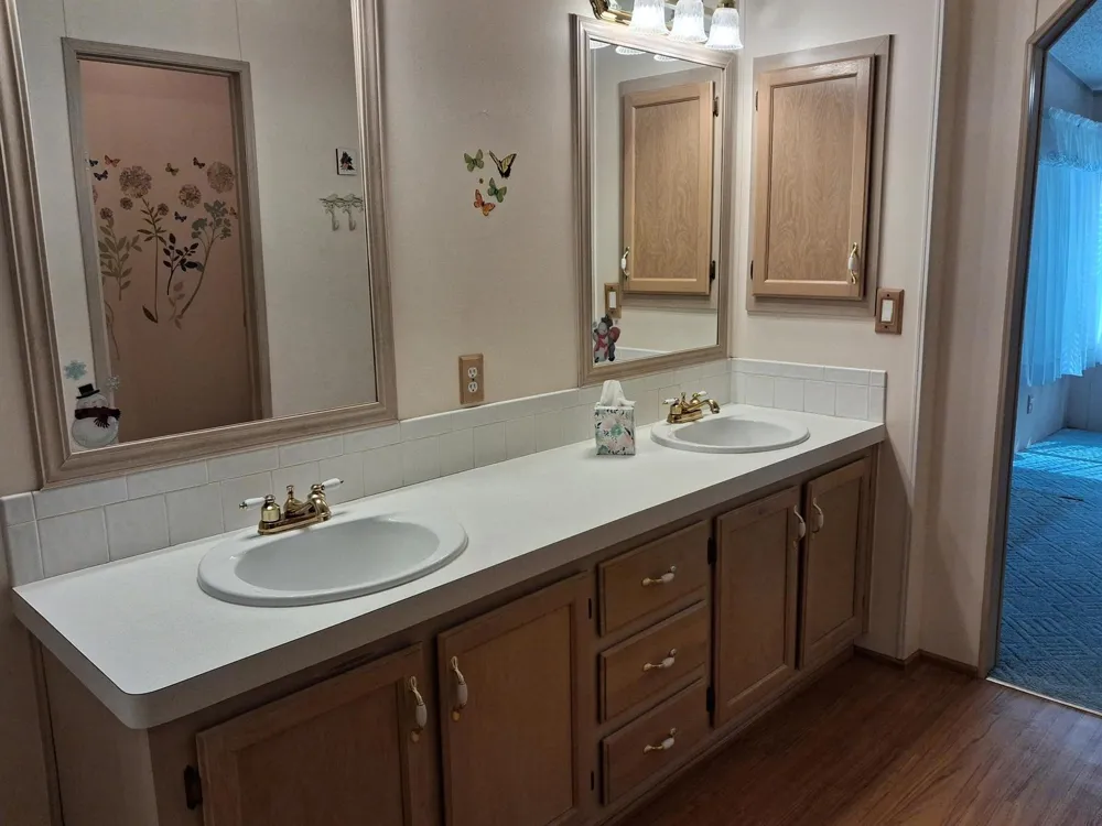 1555 SW 35 CIRCLE Okeechobee, FL 34974
