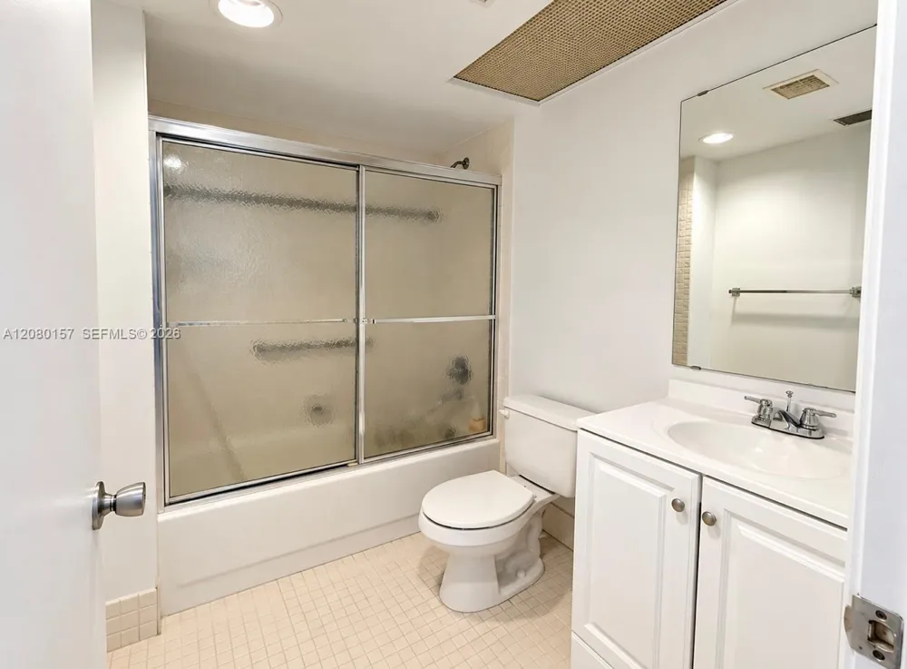 12850 SW 4th Ct #307 Pembroke Pines, FL 33027