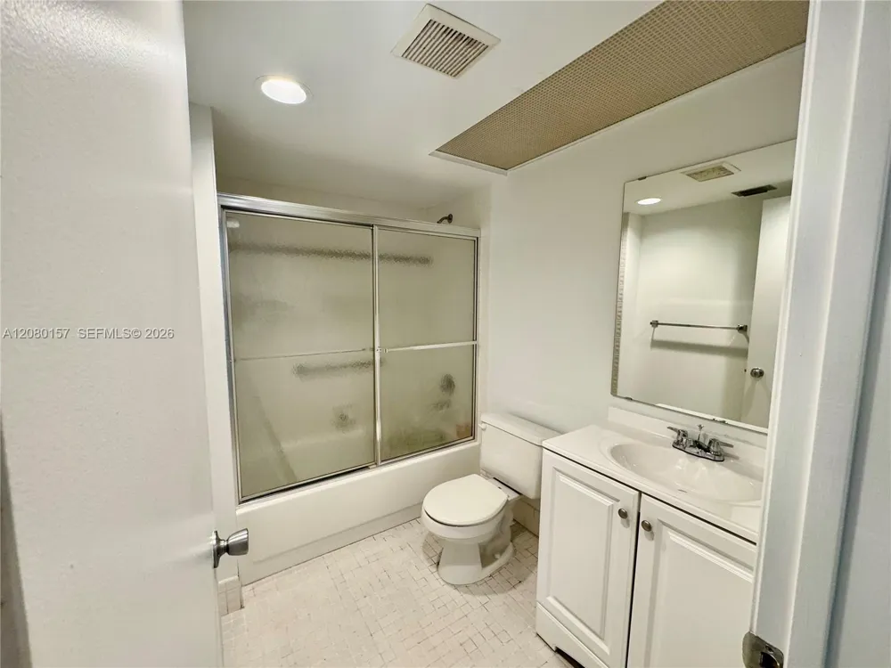 12850 SW 4th Ct #307 Pembroke Pines, FL 33027