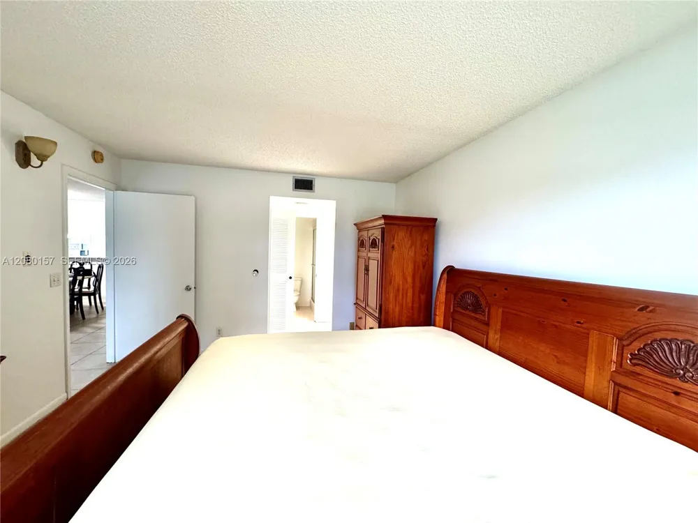 12850 SW 4th Ct #307 Pembroke Pines, FL 33027