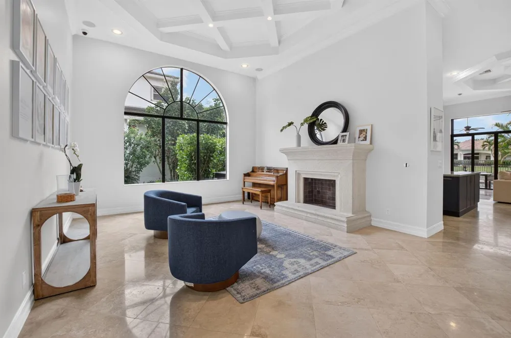 17944 Villa Club Way Boca Raton, FL 33496