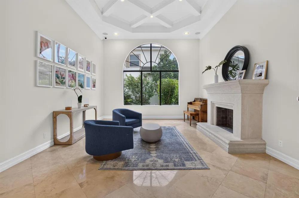 17944 Villa Club Way Boca Raton, FL 33496