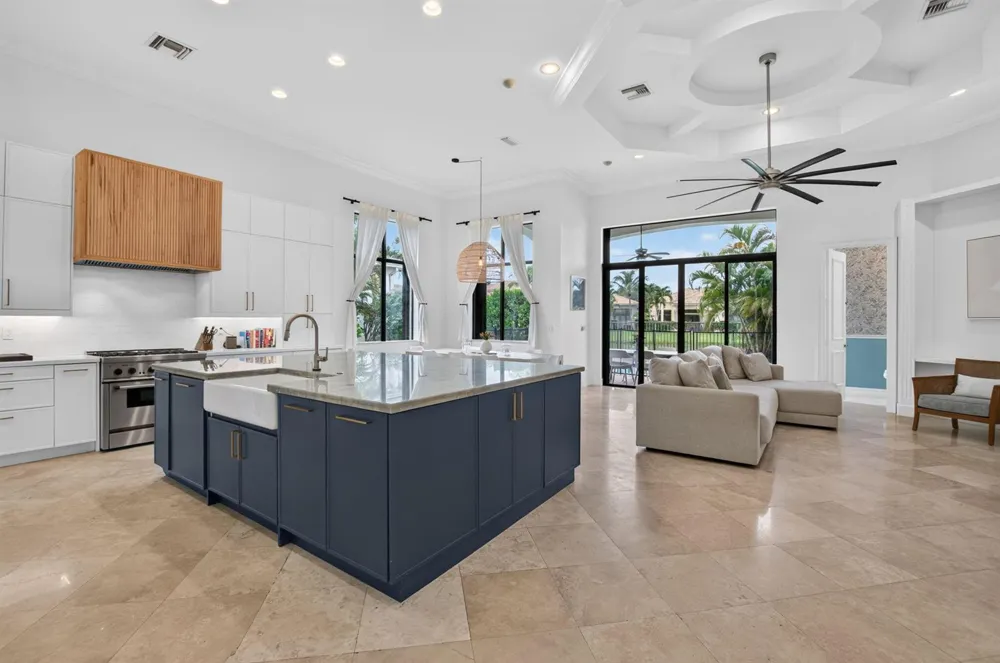 17944 Villa Club Way Boca Raton, FL 33496