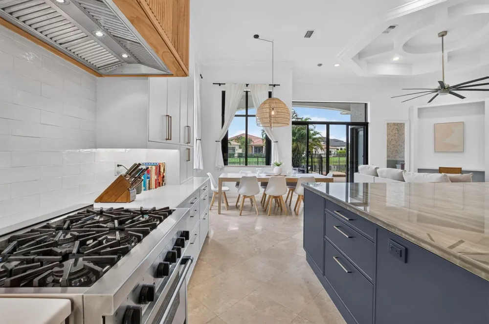 17944 Villa Club Way Boca Raton, FL 33496