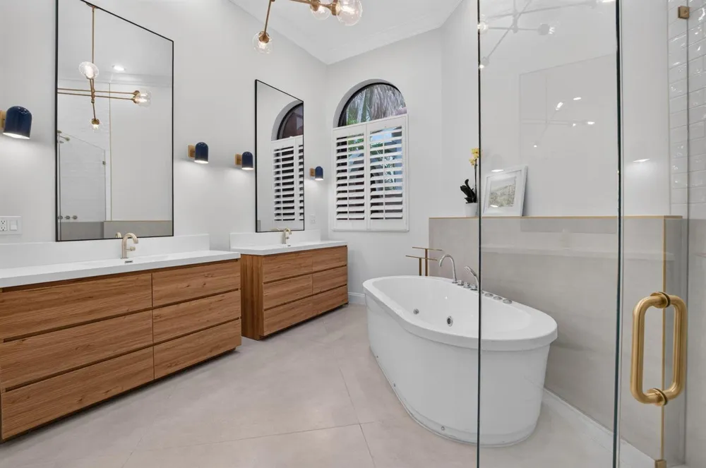 17944 Villa Club Way Boca Raton, FL 33496