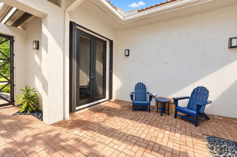 17944 Villa Club Way Boca Raton, FL 33496