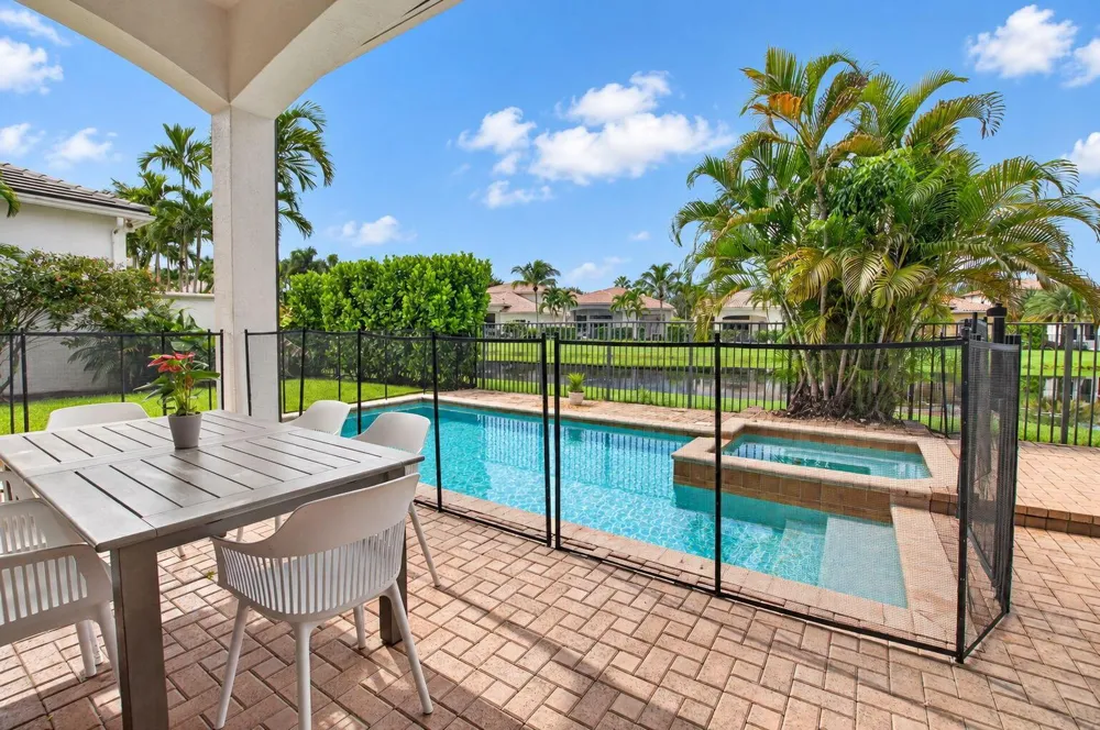 17944 Villa Club Way Boca Raton, FL 33496