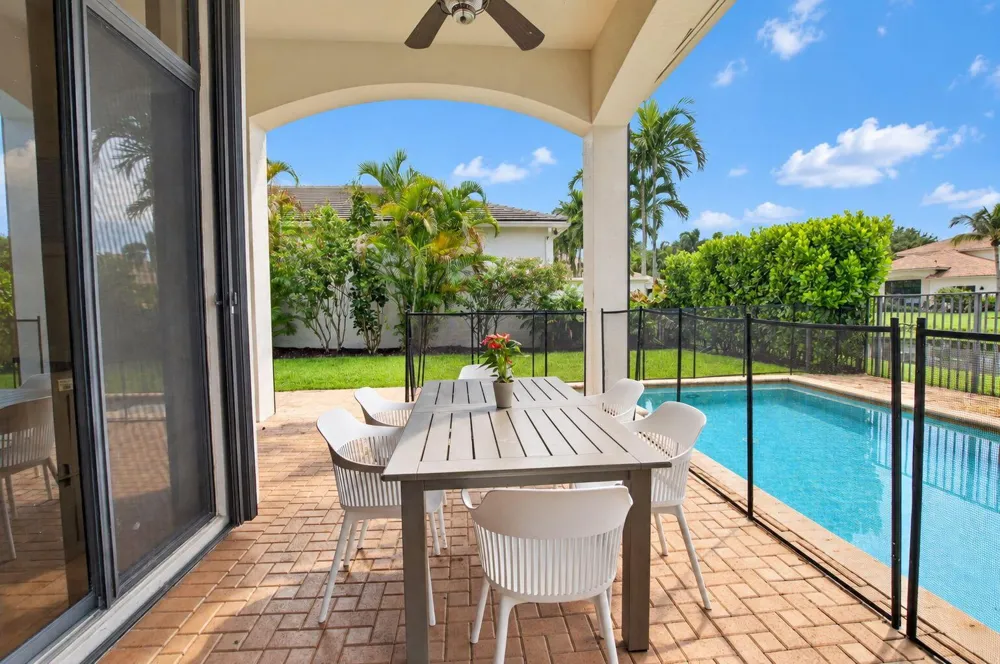 17944 Villa Club Way Boca Raton, FL 33496