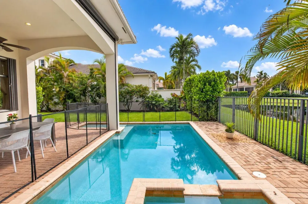 17944 Villa Club Way Boca Raton, FL 33496