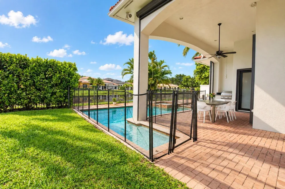 17944 Villa Club Way Boca Raton, FL 33496