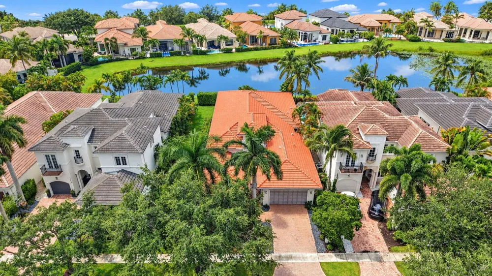 17944 Villa Club Way Boca Raton, FL 33496