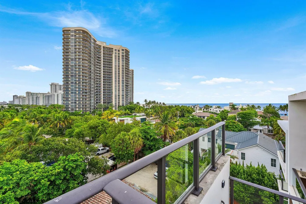 3040 OCEAN BOULEVARD #N101 Fort Lauderdale, FL 33308