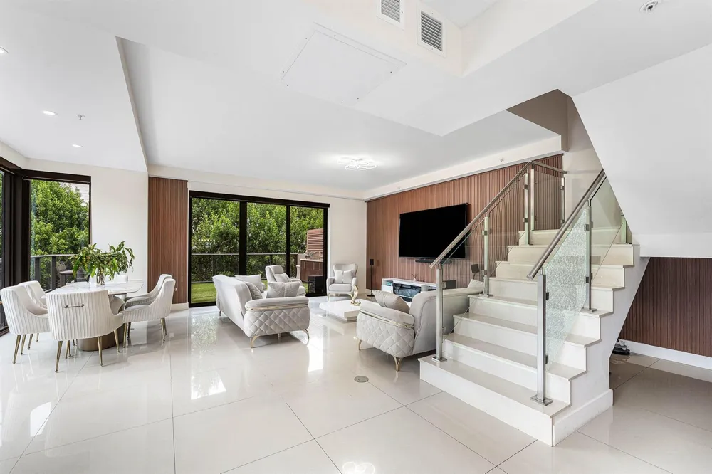 3040 OCEAN BOULEVARD #N101 Fort Lauderdale, FL 33308